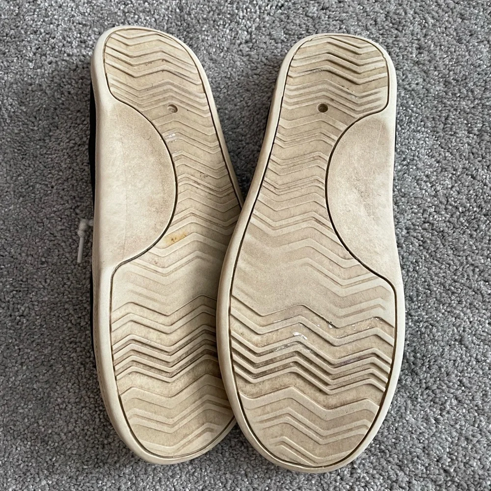 Torrid Riley Ruched wide sneaker - Picture 6 of 7